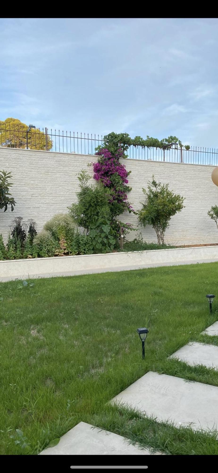Gold Apartament Vlorë Εξωτερικό φωτογραφία